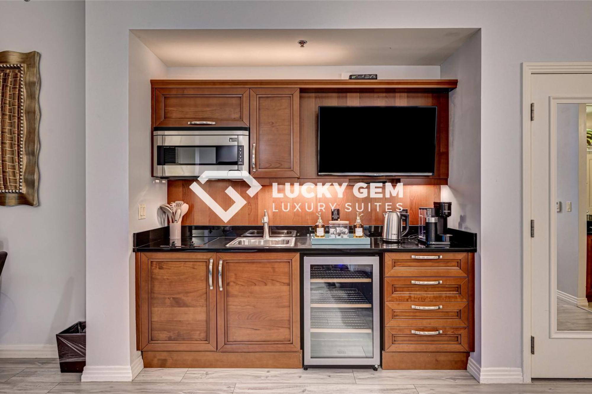 Lucky Gem Penthouse & Luxury Suites At Signature Resort, Balcony Strip View 3505 Лас-Вегас Екстер'єр фото